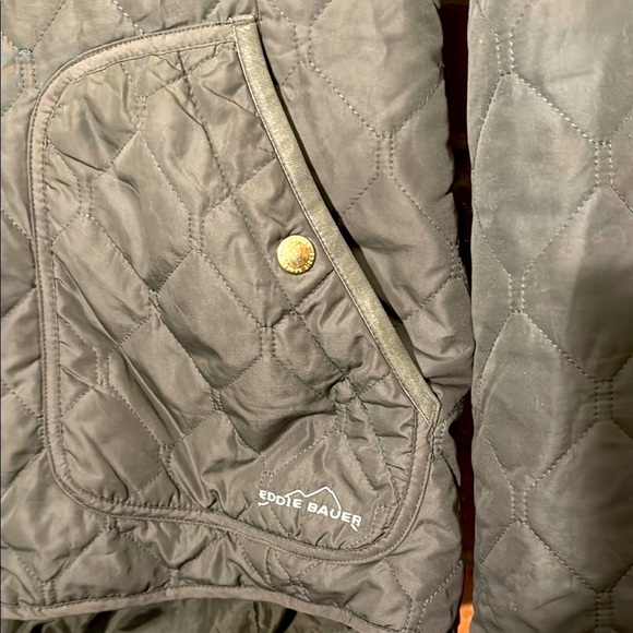 Eddie Bauer Women’s Quilted Jacket Green Size Large Lightweight Zip-Up - Picture 3 of 6